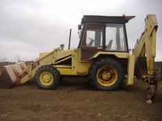 vind buldoexcavator jcb 3cx an fabricatie 1985 foto