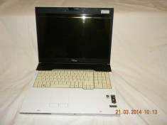 laptop FUJITSU SIEMENS AMILO XA 3530 ,defect , nu afiseaza foto