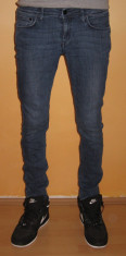 Blugi Conici H&amp;amp;amp;m SQIN W 30 L 32 Skinny / Slim / Eleganti ( Talie 82 / Lungime crac 76 / Lungime totala 97 ) foto