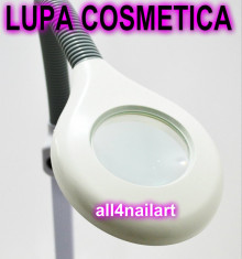 Lupa cosmetica cu lumina rece 3x dioptri Lampa cu lupa cosmetica Aparatura saloane infrumusetare Dotari saloane Lampa cosmetica foto