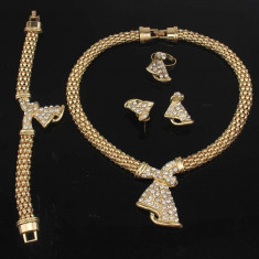 Statement-Set de bijuterii fashion, Cristale : cercei, colier, bratara,inel foto