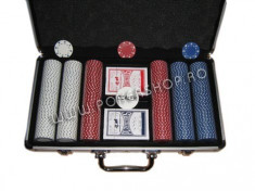 Set de poker de 300 chip-uri model SUITED in servieta aluminiu foto
