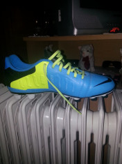 Vand Ghete Fotbal Nike CTR360 foto