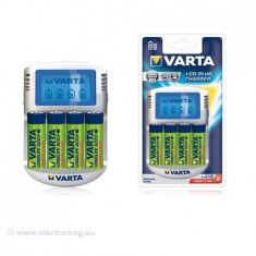 INCARCATOR LCD 4XAA 2100MAH VARTA foto