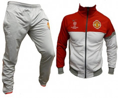 TRENING Nike , PANTALON CONIC Nike + BLUZA Nike Manchester United foto