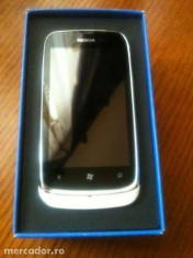 Nokia Lumia 610, stare foarte buna, aproape NOU foto