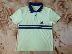 Tricou Adidas; marime M: 46 cm bust, 52 cm lungime, 40.5 cm intre umeri; bumbac foto