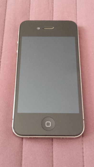 iPhone 4 16 GB (unic proprietar)