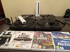 Nintendo Wii stare buna plus jocuri (call of duty , dj hero ,sports) doua manete + masute de dj si microfon foto