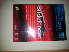 Antivirus Bitdefender : Internet Security 2013 foto