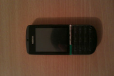 Vand Nokia Asha 300 foto