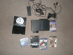 PlayStation Sony PS2 + card memorie 8 MB + 1 joystick + Jocuri FIFA13,PES4 ,GTA3 , Silent Hill 2 , Metal Gear Solid 2 foto