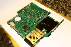 Placa de baza Acer Travelmate 5520G functionalitate necunoscuta - presupunere chipset defect foto