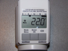 Termostat programabil pentru calorifer, CEL MAI BUN PRET! foto