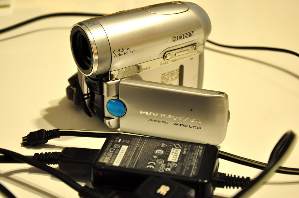SONY miniDV handycam DCR-HC90 ② SONY miniDV handycam DCR-HC90 ② Sony Digital Camcorder