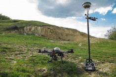 Drona-multicopter 6 rotoare pentru lucrari topografice foto