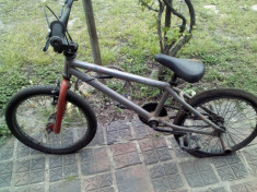 Vand Bmx / Bmx+dif pe iphone4 foto