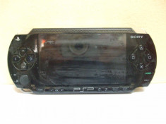 Vand cosola PSP 1004 DEFECTA pentru piese , baterie, ecran functionale, fara incarcator. foto