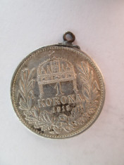 #92 1 Korona Ungaria 1915 , moneda de argint , agatatoare , veche. Pandativ vechi provenit dintr-o salba , (Corona Coroana ) foto