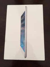 iPad mini 16GB WiFi White SIGILAT foto