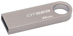 USB 8GB KINGSTON DATA TRAVELER SE9 &amp;quot;DTSE9H/8GB&amp;quot; foto