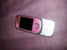 Nokia 7230 roz cu incarcator foto