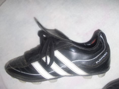 Adidasi cu crampoane originali ADIDAS, colectia PUNTERO, made in Vietnam, m.38, integral piele, f f frumosi, sunt noi, fara eticheta, doar probati.. foto