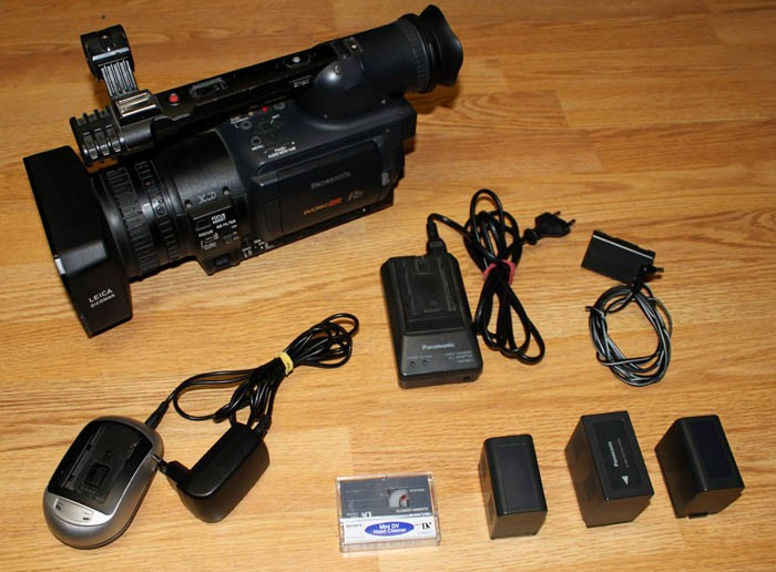 Camera video profesionala Panasonic HVX200E, Card Memorie, 2-3 inch |  Okazii.ro