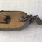 Scripete vechi din lemn de la sfarsitul sec.XIX,folosit la ruda carulu-i pentru fan.