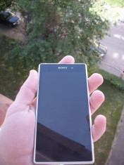 Sony Xperia Z1 Alb Neverlocked foto