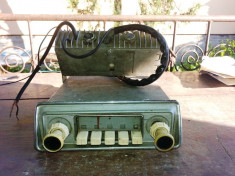 Philips - radio vechi - radio auto cu vechime mare foto