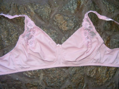 Sutien Outfit, 95C foto