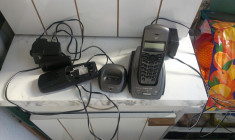 telefon fix fara fir cu antena merge si cu baterii de telecomanda nu are acumulatorii (si prin posta) foto