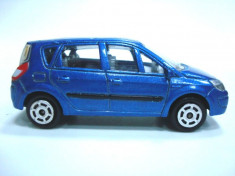 MAJORETTE -REGULAR -SCARA 1/64- RENAULT - ++2501 LICITATII !! foto