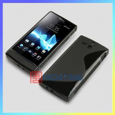 Carcasa husa protectie spate silicon Sony Ericsson Xperia U ST25i foto