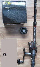 Lanseta / Lansete Carbon 100 % Oxygen Champion Carp 3, 90 Metri Telescopica + Mulineta FL Baitrunner 7 Rulmenti foto