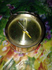 ceas de masa desteptator fuctional perfect. foto
