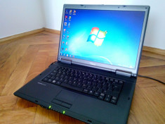 Laptop Fujitsu-Siemens V5535 foto