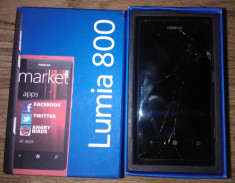 Nokia Lumia 800 Original (display crapat) foto