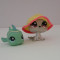 LITTLEST PET SHOP - JUCARII PLASTIC MARCA HASBRO - PESTISOR SI O FOCA CU PALARIE, COPII VARSTA 4+