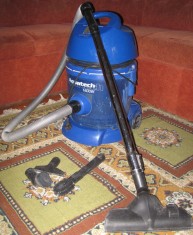 Aspirator Conti Aquatech cu filtrare prin apa 1600 W foto