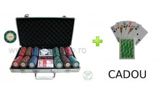 Set Poker 300 jetoane de 14 grame model Cash Game in servieta de aluminiu + Carti 100% Plastic Cadou foto