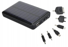 Incarcator Solar Universal Mare 5000 mAh cu Lanterna foto