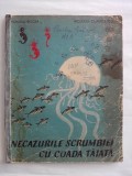 Cumpara ieftin Necazurile scrumbiei cu coada taiata - Michaela Bogza / C37G