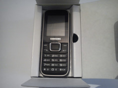 telefon samsung gt-e1230 nou foto