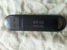 Memory Stick USB 3.0 TOSHIBA 64GB 70MB/s foto