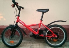 Bicicleta copii Decathlon B&amp;#039;twin Hyper Hero 16&amp;quot; foto