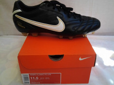 Ghete fotbal Nike Tiempo Classic FG Lite foto