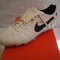 Ghete fotbal Nike Tiempo Guri MG