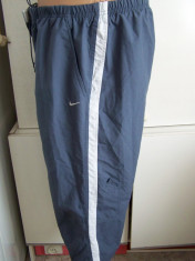 PANTALON NIKE MARIMEA 44-46 foto